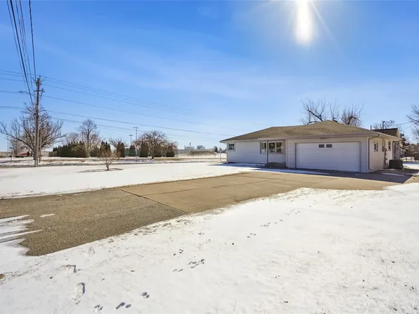 1848 9th Ave, Grinnell, IA 50112