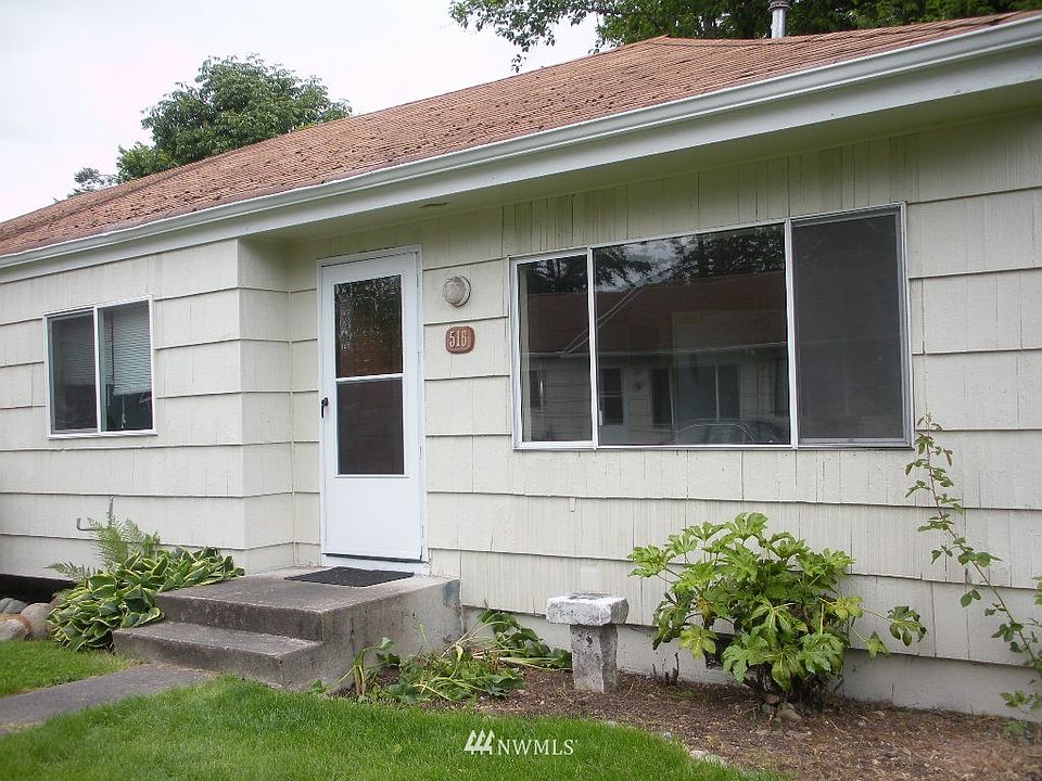 1st image of 514 522 S 128th Street