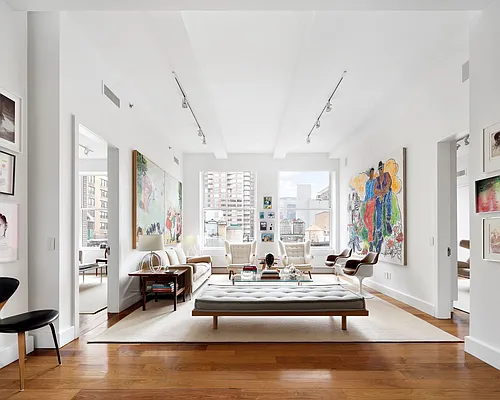 Sold by Compass | media 20