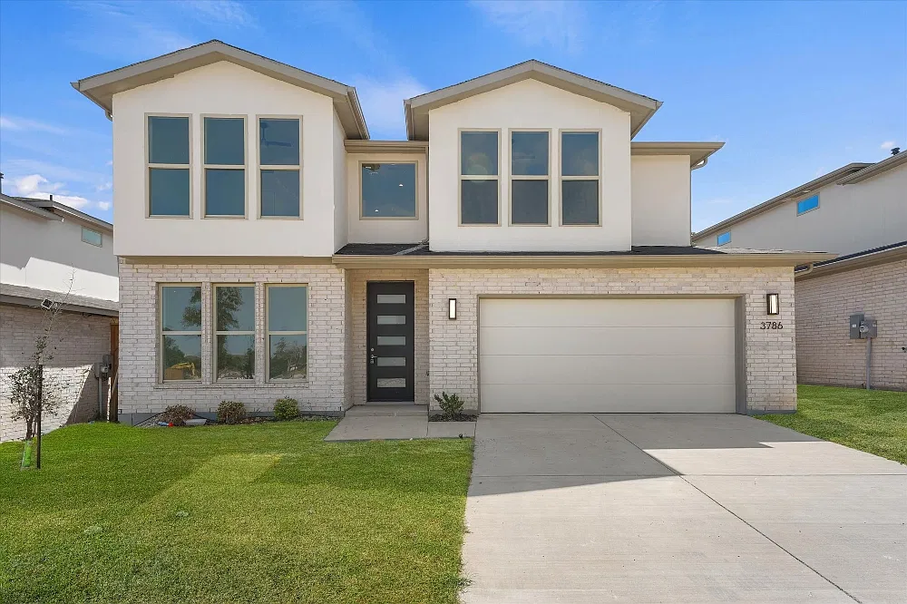 4 bed, 3.5 bath, 2907 sqft, $3,595 — Photo 1