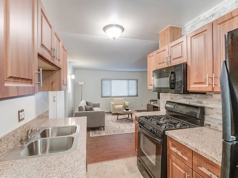 4311 Coldwater Canyon Ave #4 — Photo 10
