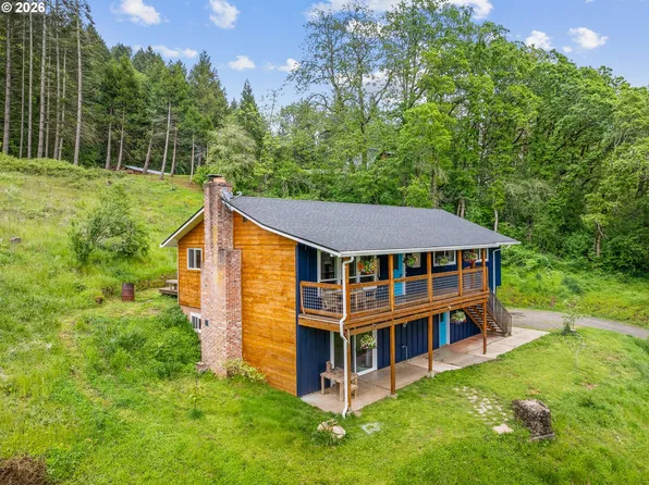 24215 NE Happy Hill Ln, Newberg, OR 97132