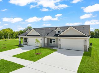 802 Academy Cir, Nevada, IA 50201