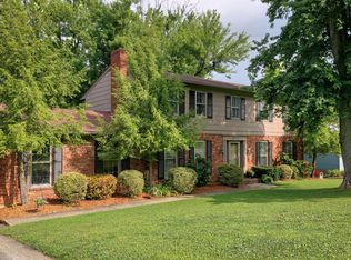 4616 Deepwood Ct, Green Spring, KY 40241