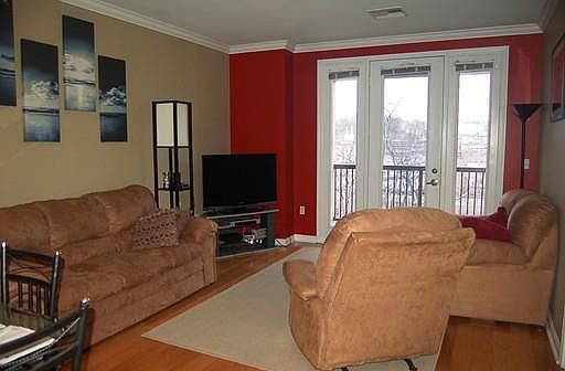 5th image of 1000 Providence Pl APT 379