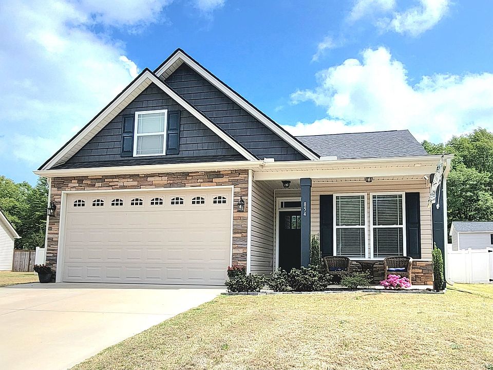 1st image of 854 Ashton Ridge Rd
