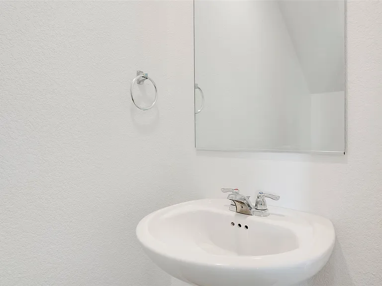 13520 Knights Branch Dr — Photo 10