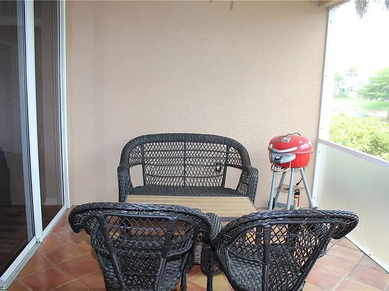 1400 Tiffany Ln #2406 — Photo 18