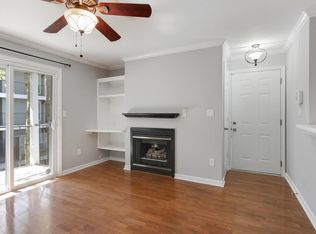 625 Granville Ct, Atlanta, GA 30328