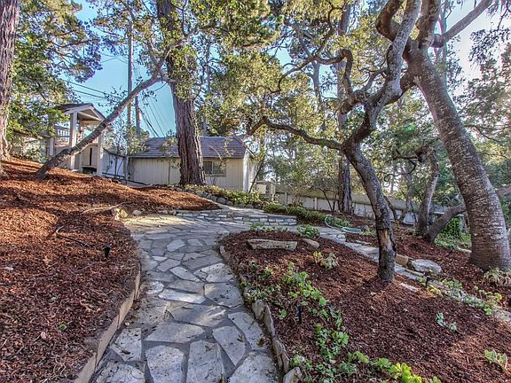 2nd image of 24726 Dolores St