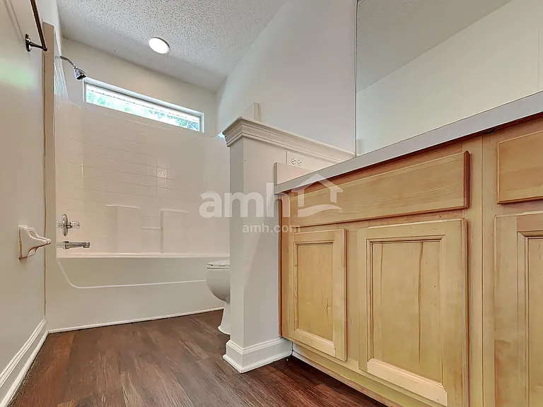 11127 Lauren Oaks Ln — Photo 9