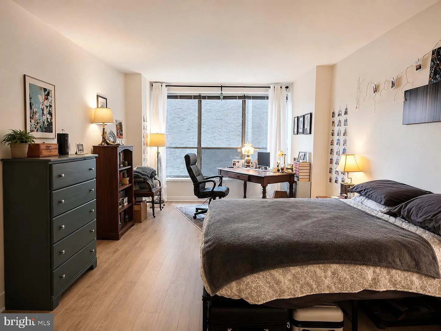 2 bed, 1119 sqft, $3,750 — Photo 4