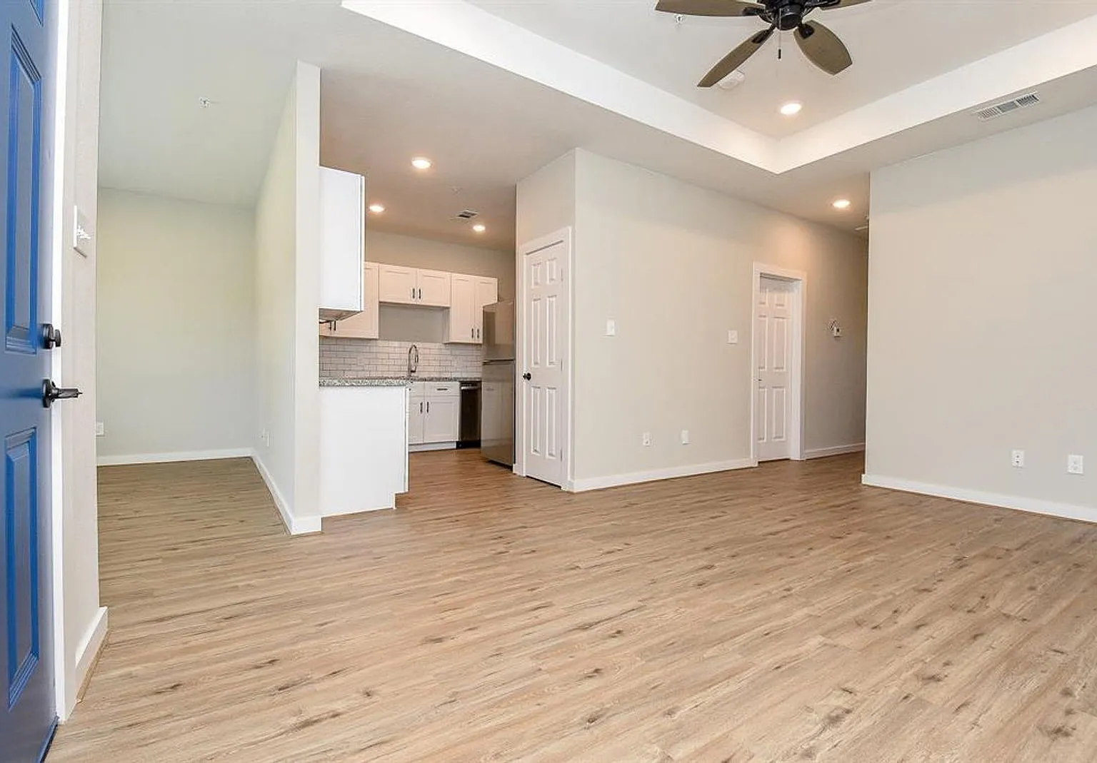 2 bed, 2.0 bath, $1,650 — Photo 3