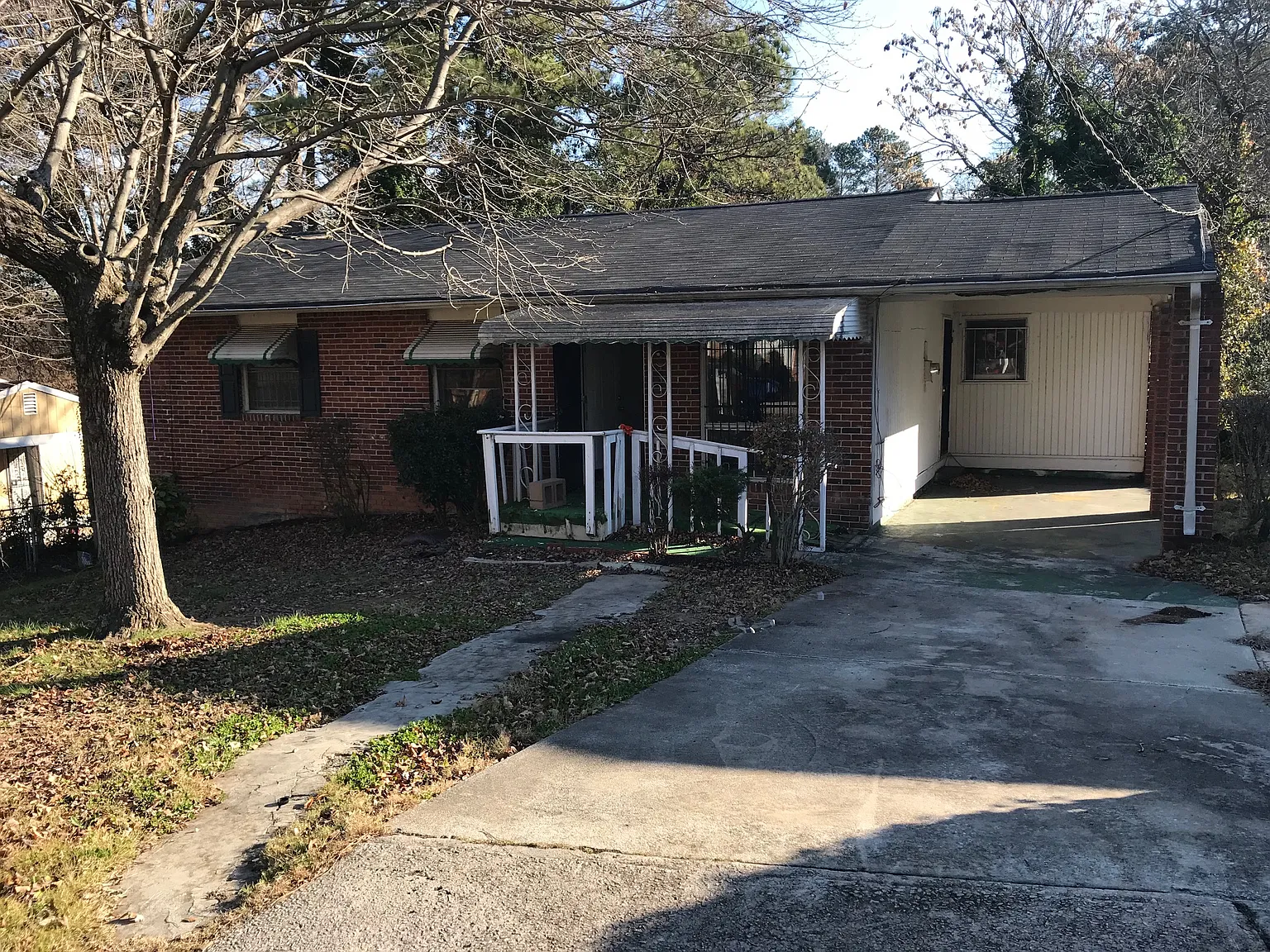 431 Fairlock Ln NW photo 1