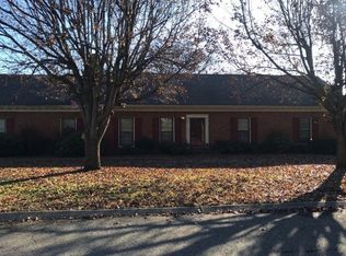 121 Paradise Dr, Hendersonville, TN 37075