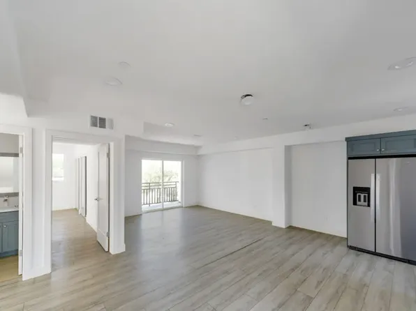 2414-2418.5 S West View St, 2414 S West View St #24165, Los Angeles, CA 90016