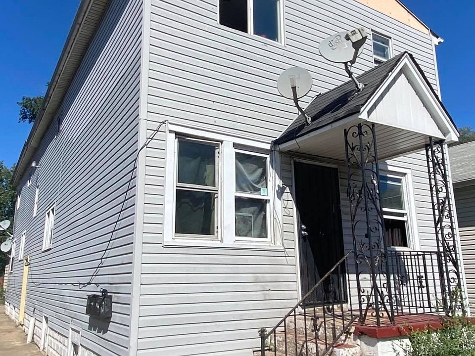 1st image of 1120 W 150th St