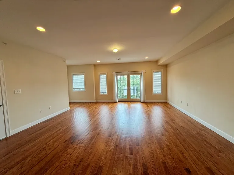 313 Frank E Rodgers Blvd N #3 — Photo 5
