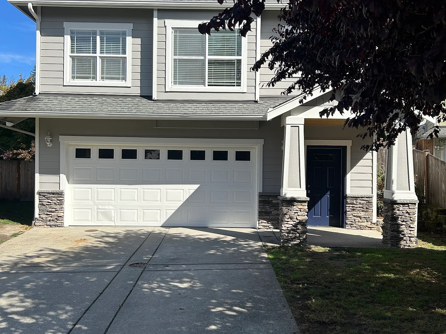 418 46th St SE — Photo 3