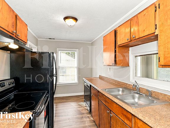 5th image of 2238 Brunswick Ave
