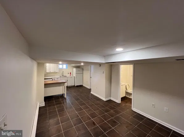8716 Edmonston Rd, College Park, MD 20740