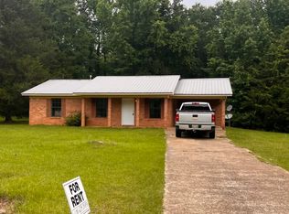 2111 Highway 490, Macon, MS 39341