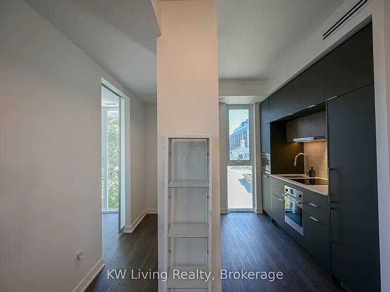 185 Alberta Ave #303 — Photo 18