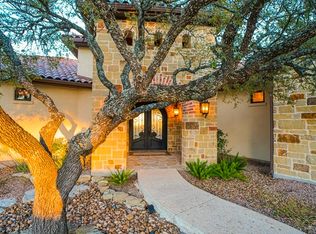 3901 Oak Park Dr, Kerrville, TX 78028