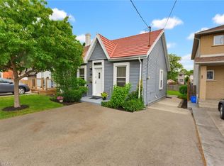 349 John St N, Hamilton, ON L8L4R2