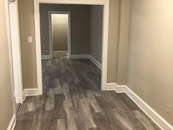 3rd image of 601 W Cliveden St #B211b