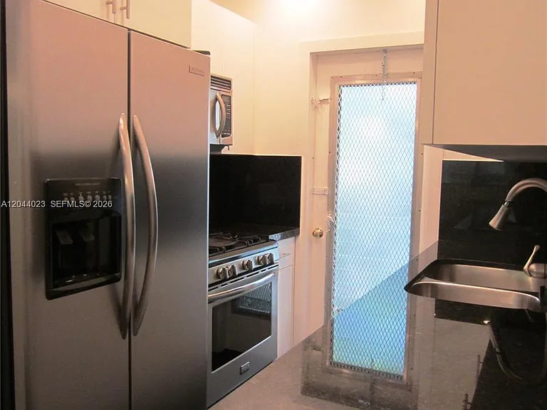 8132 Harding Ave #5 — Photo 4