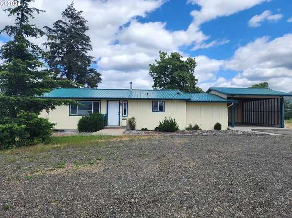 150 Fort McKay Rd, Sutherlin, OR 97479