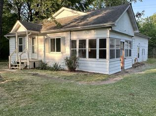 875 S Bartlett Rd, Saint Clair, MI 48079