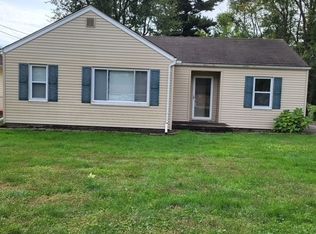 2575 Sterns Rd, Lambertville, MI 48144