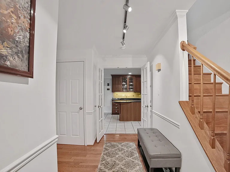 18420 Shady View Ln — Photo 6