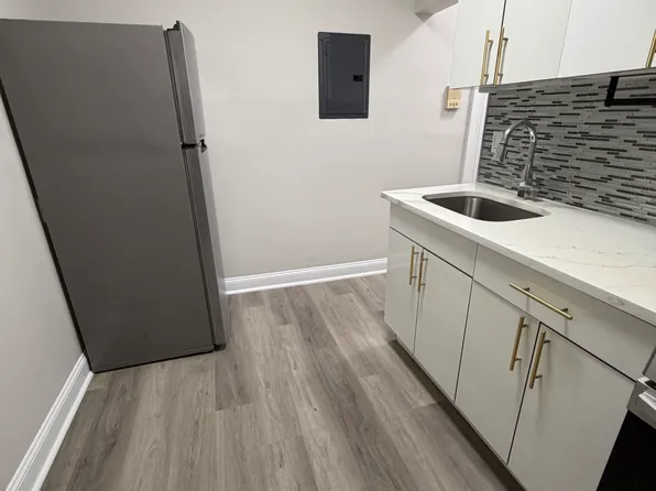 328 61st Street image 1 of 8