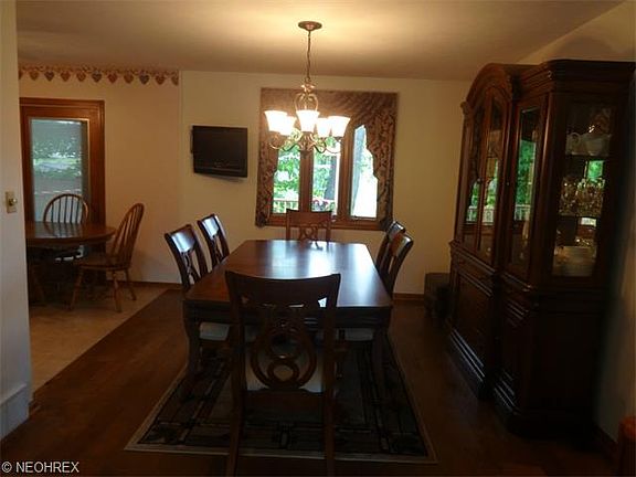 4th image of 2058 Hermitage Dr
