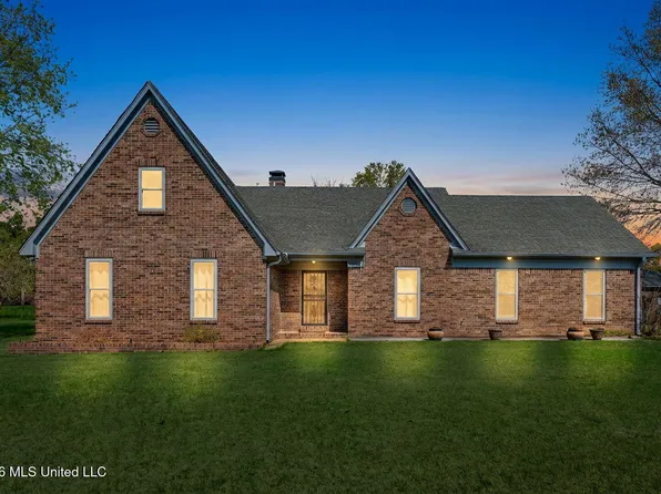 5900 Paloma Dr, Olive Branch, MS 38654