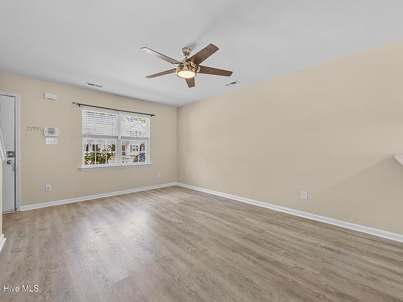 5th image of 8009 Banister Loop
