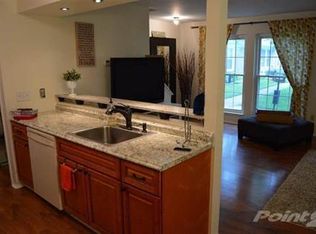 2752 Glenbridge Ct, Ann Arbor, MI