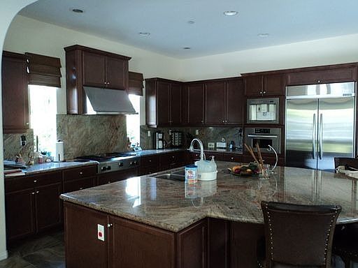 3rd image of 3187 Skyline View Gln