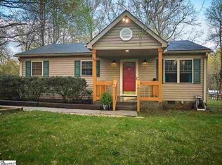 15 Longland Dr, Greenville, SC 29609
