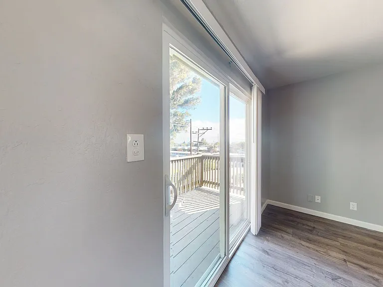 1400 Yuba Ave — Photo 41