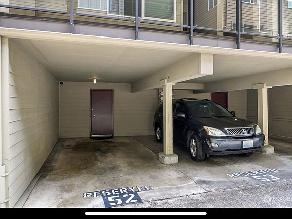 4th image of 2939 76th Ave SE #40