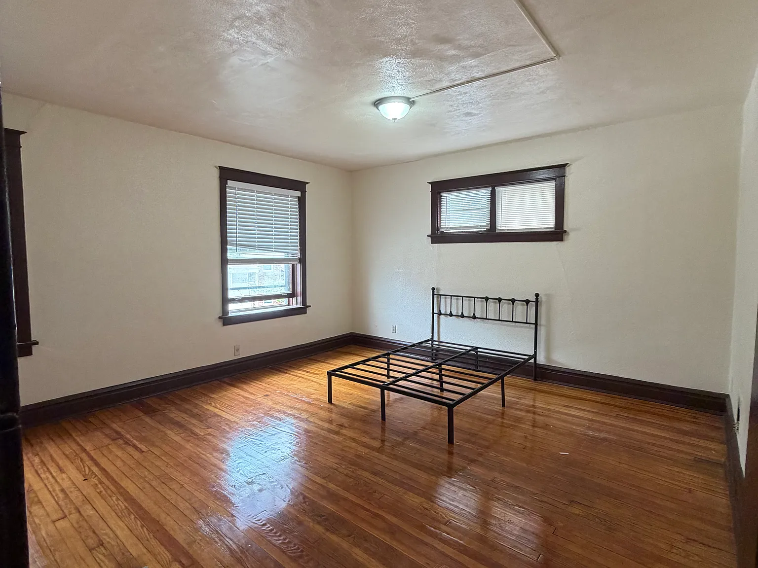 2 bed, 1014 sqft, $1,250 — Photo 4