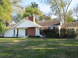 400 Maple St, Colfax, LA 71417