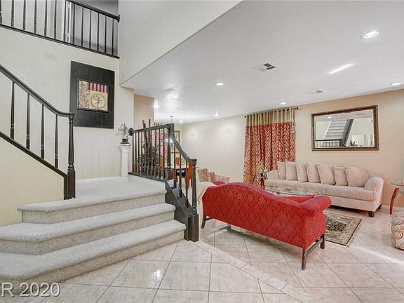 4th image of 7603 Emerald Gardens Cir