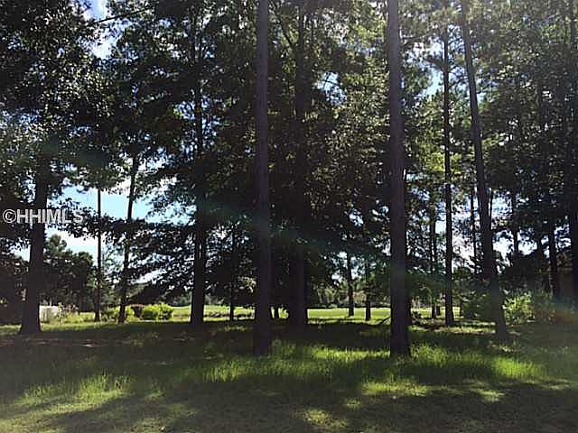 2nd image of 3 Canterbury Ln