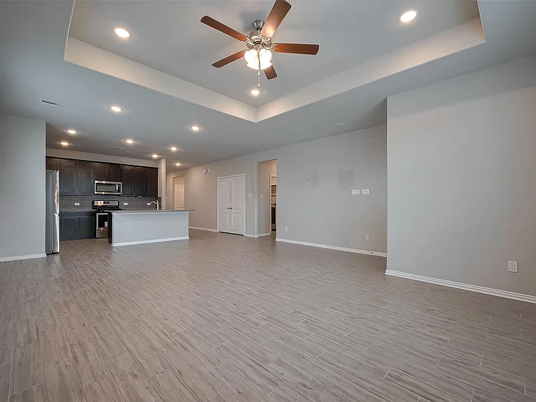 31415 Conover Dr — Photo 21
