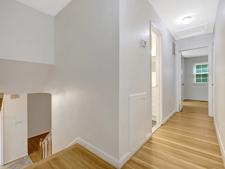 615 Kearney Ct SW — Photo 22